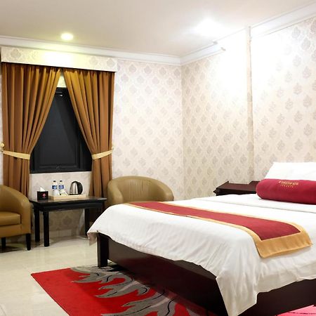 3 Putra Bi Executive Hotel Jakarta Jacarta Exterior foto