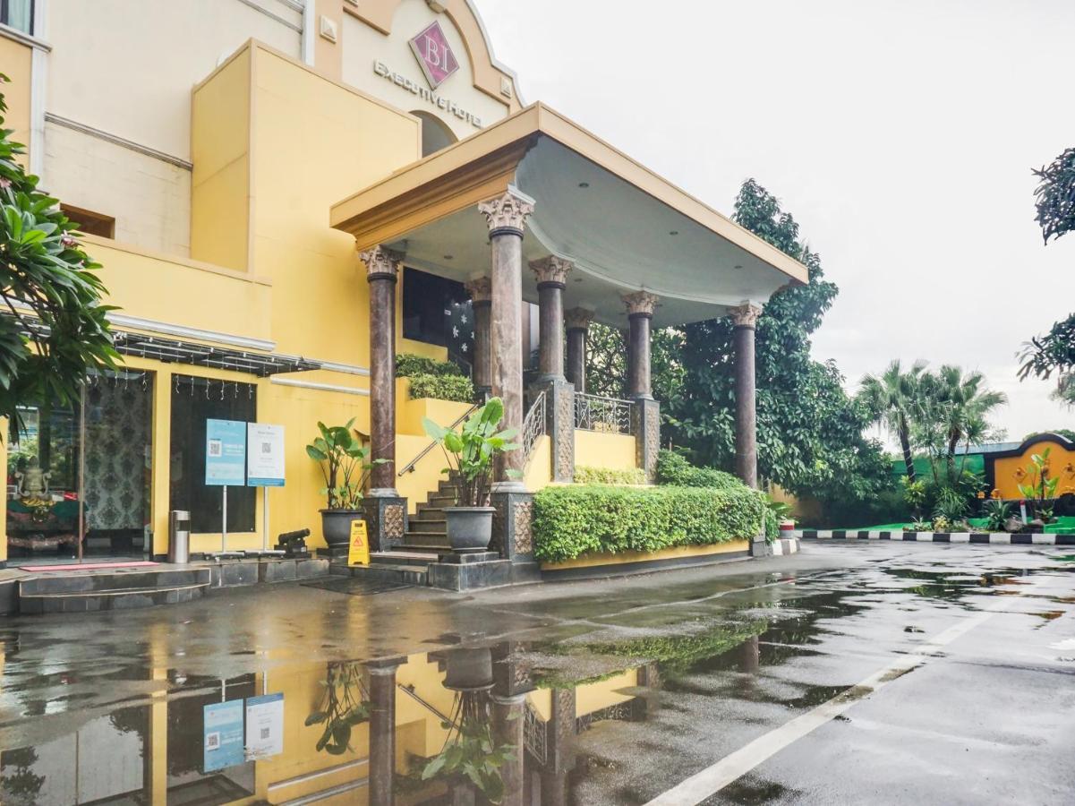 3 Putra Bi Executive Hotel Jakarta Jacarta Exterior foto