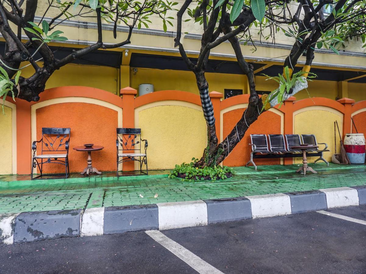 3 Putra Bi Executive Hotel Jakarta Jacarta Exterior foto