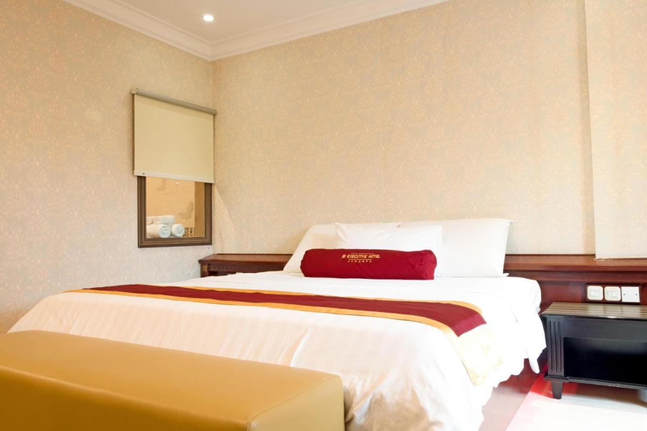 3 Putra Bi Executive Hotel Jakarta Jacarta Exterior foto
