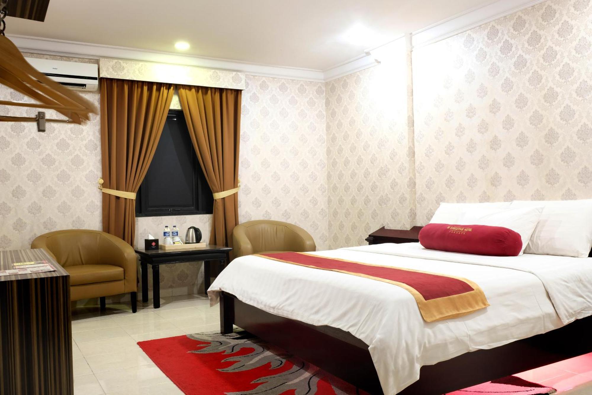 3 Putra Bi Executive Hotel Jakarta Jacarta Exterior foto